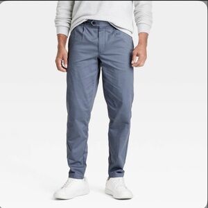 Men's Extended Tab Pleated
Dress Trousers - Goodfellow & Com Steel Gray 31x30: